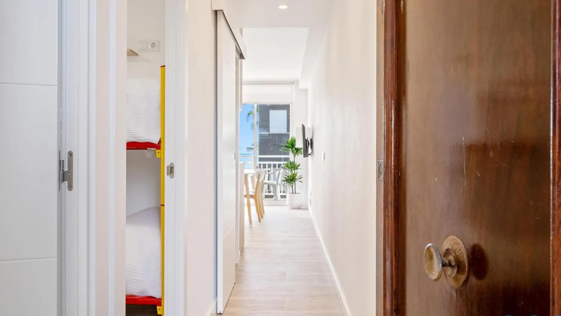 شقة Apartbeach Sunset House Salou Y Vistas Playa