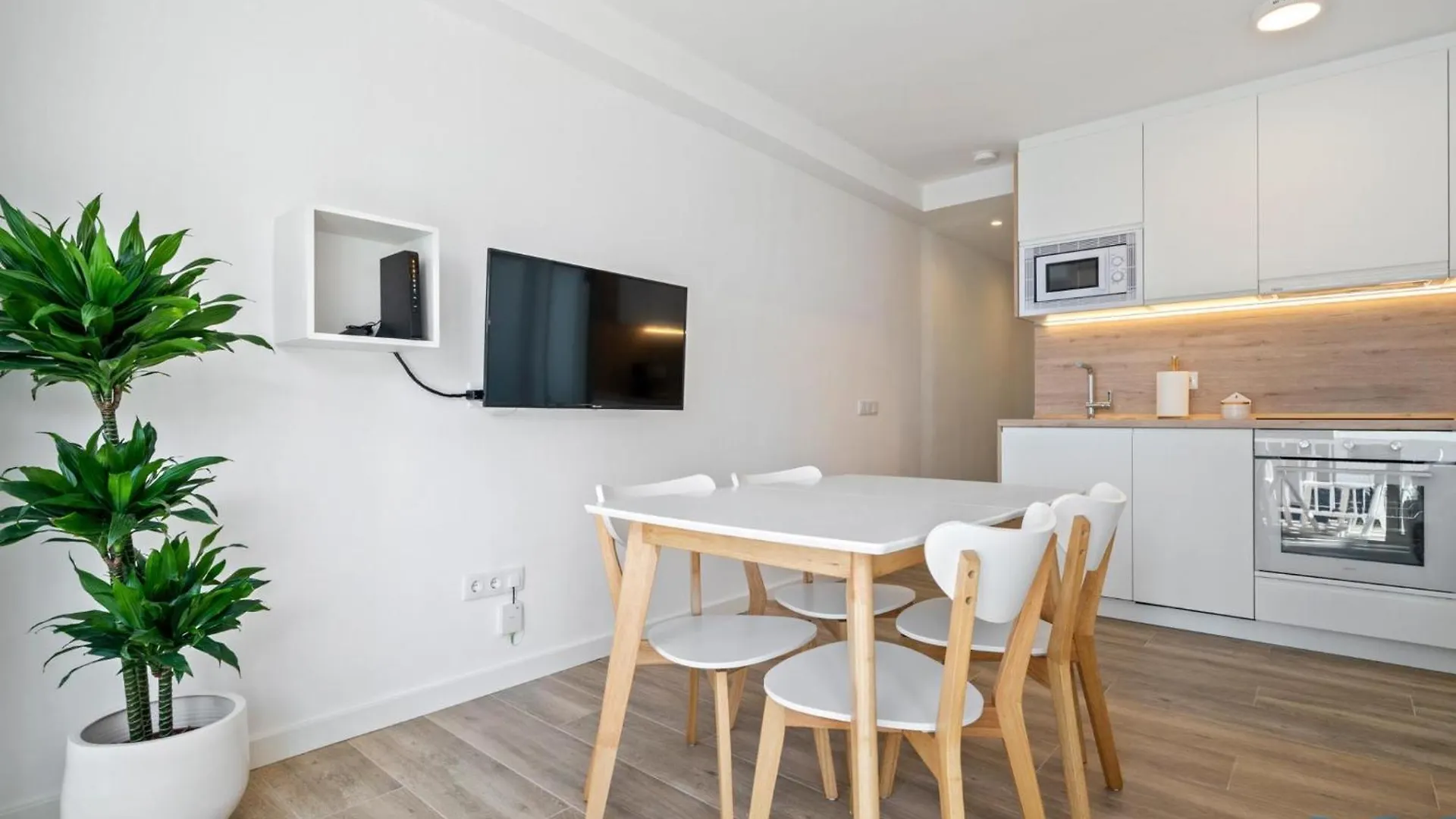 Apartbeach Sunset House Salou Y Vistas Playa Apartment